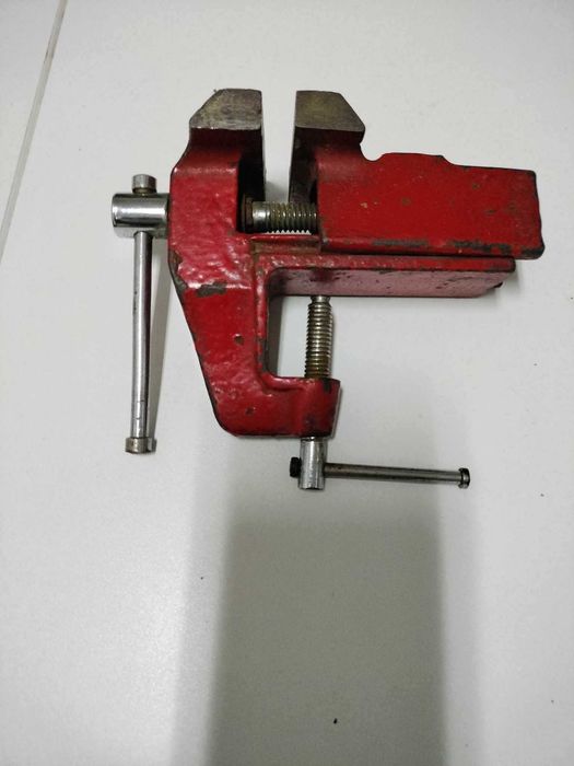 Torno para mesa de trabalho e bricolagem