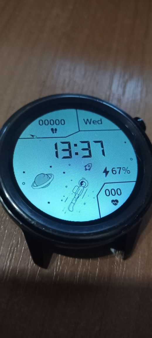 Продам Смарт-годинник Maxcom Fit FW46 Xenon