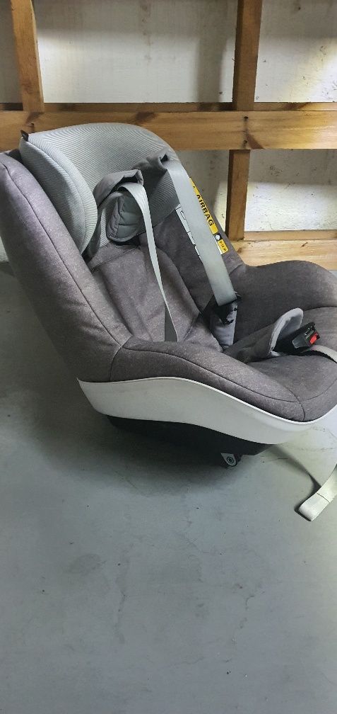 Cadeira e base ISOFIX