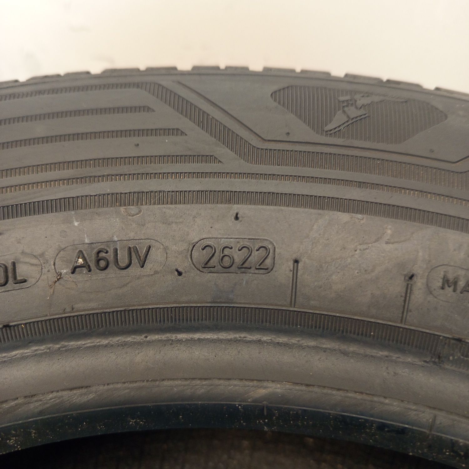 G36 1x215/65R16C Goodyear Vector 4Seasons Cargo