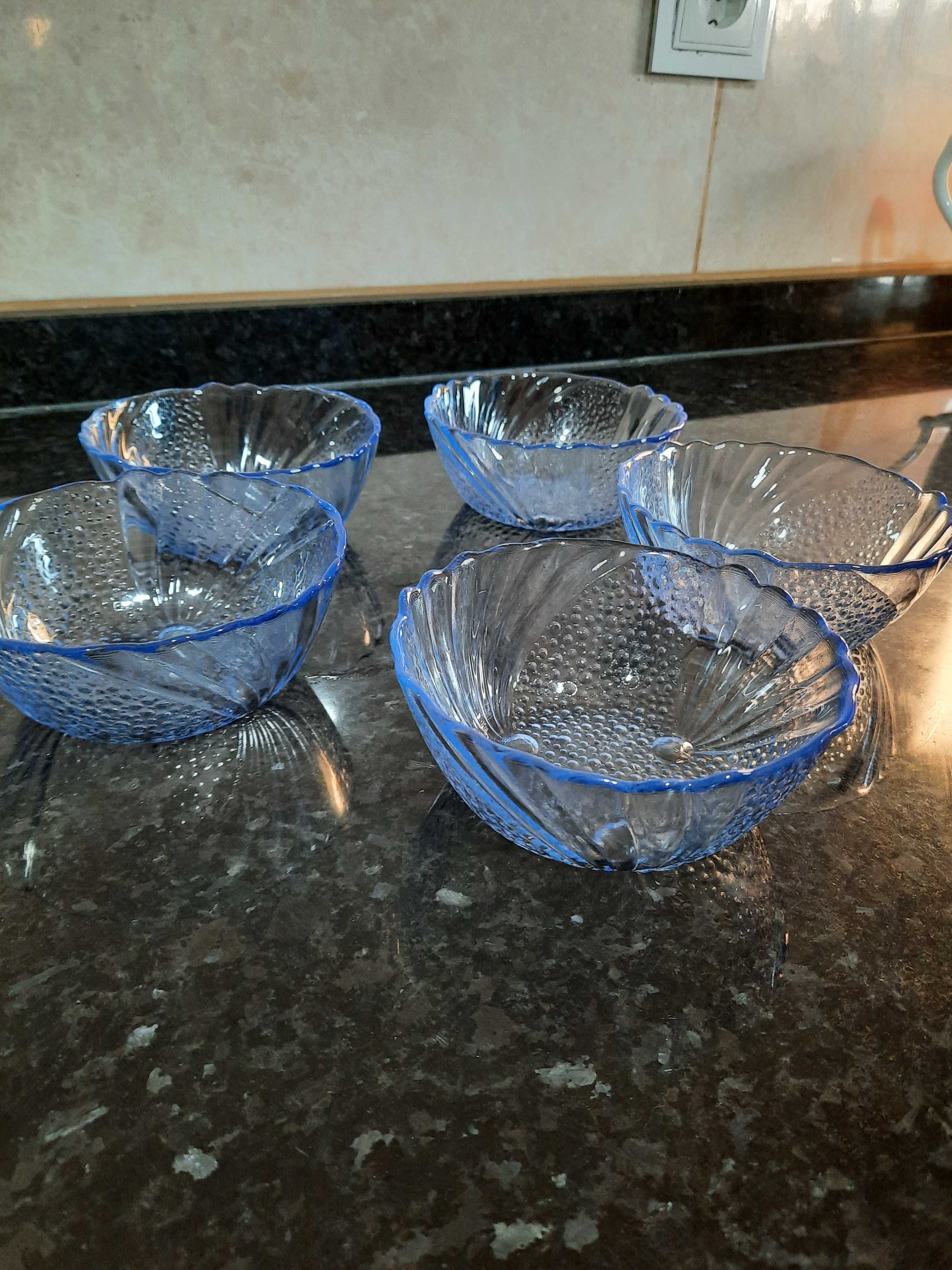 Taças de vidro azul, 5 unidades