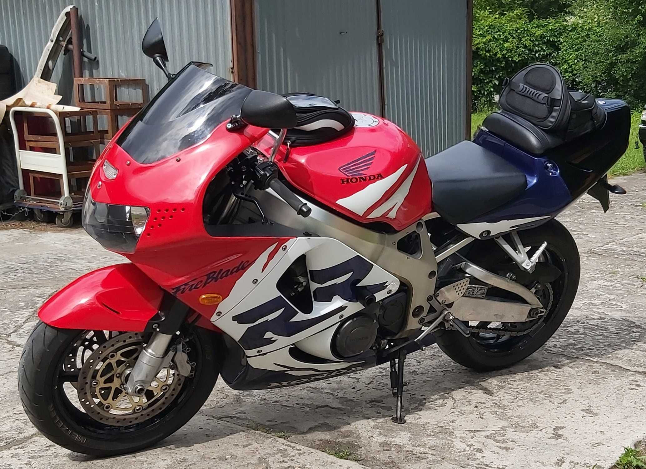 Honda CBr 900RR sc33 Klasyk