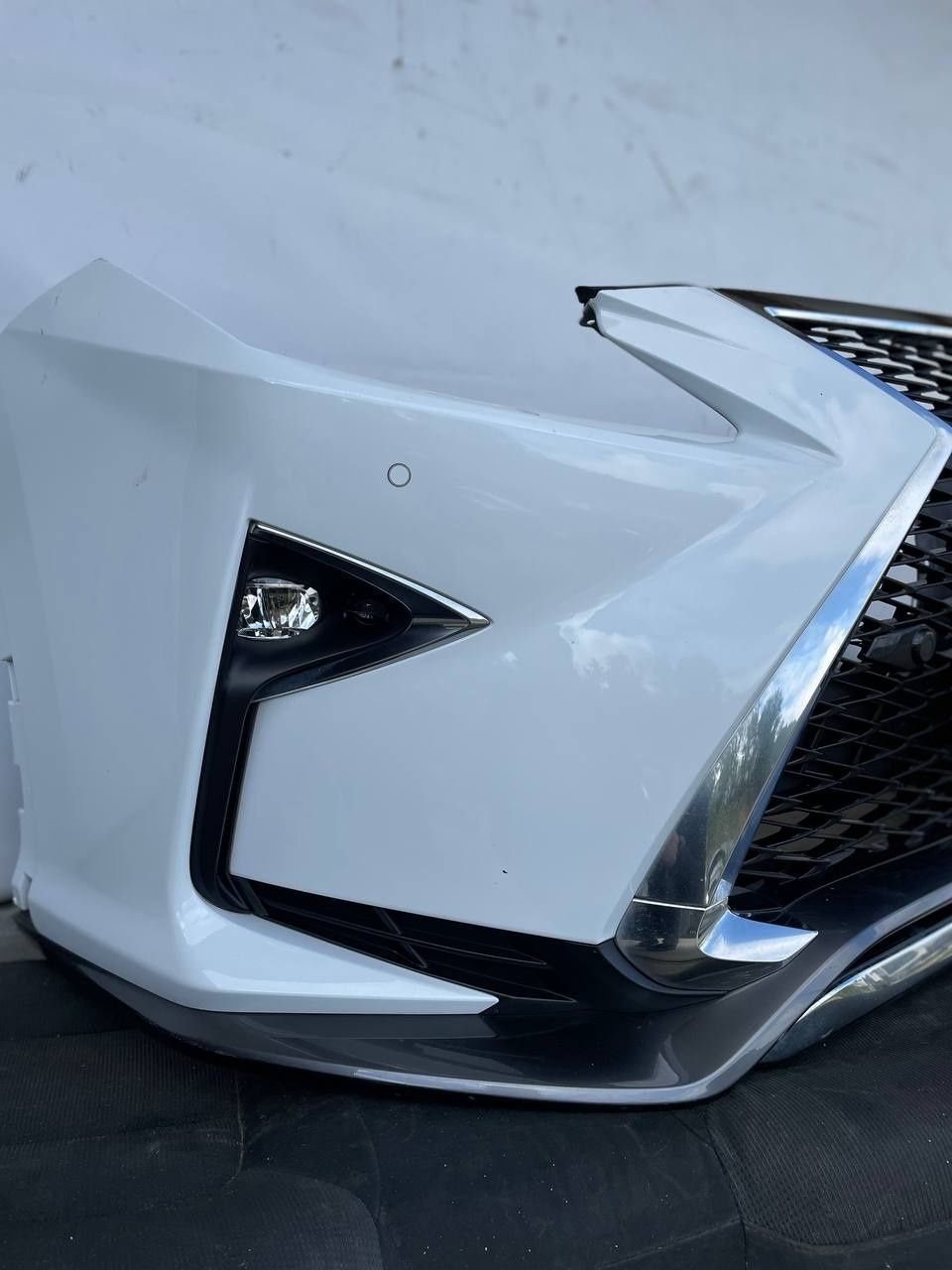 Бампер передній взборі Lexus RX F-Sport 2015-2019