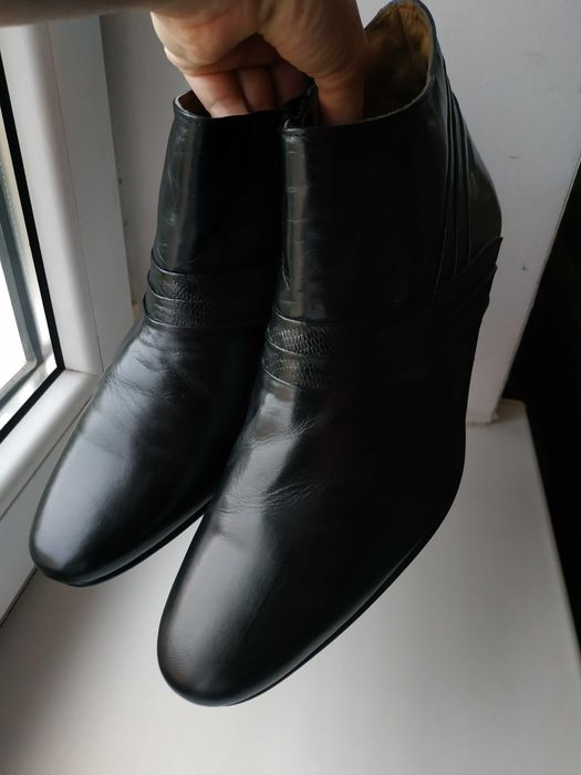 Чорні весільні шкіряні черевики Pierre Cardin розмір 43 устілка 28 см