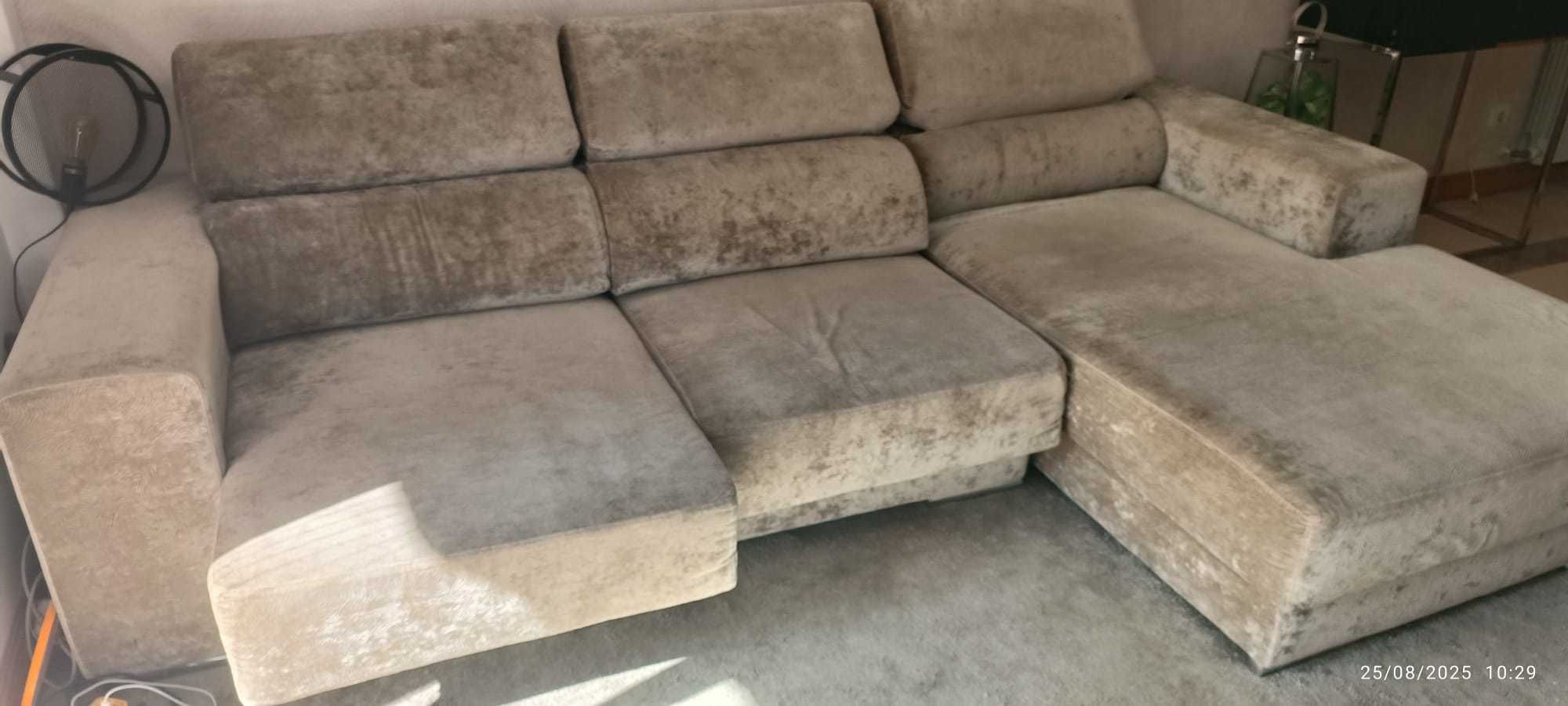 Sofá c/ chaise longue e + 2 lugares extensíveis