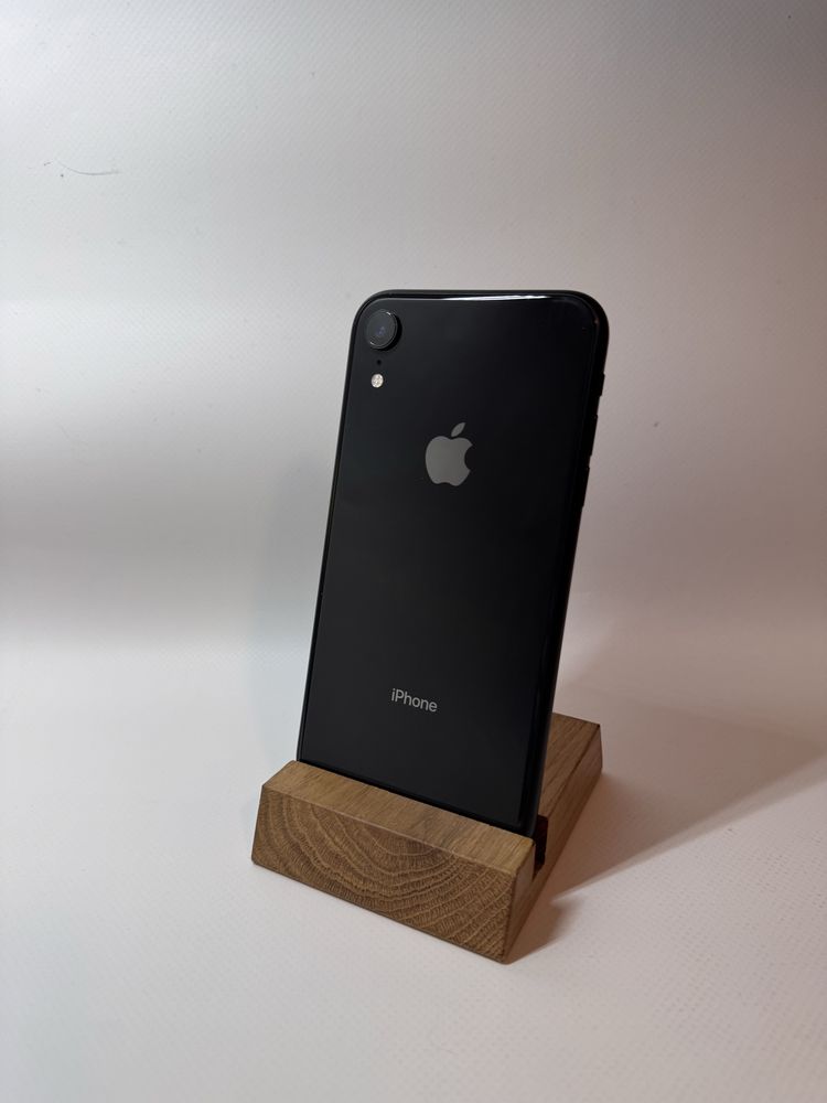 iPhone XR 64GB Space Gray Neverlock
