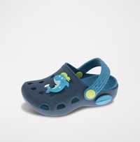 Socas/crocs beppi tam. 21 NOVAS