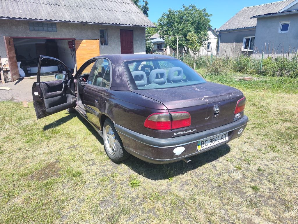 Продам Opel Omega B 2.0 16v 1994р