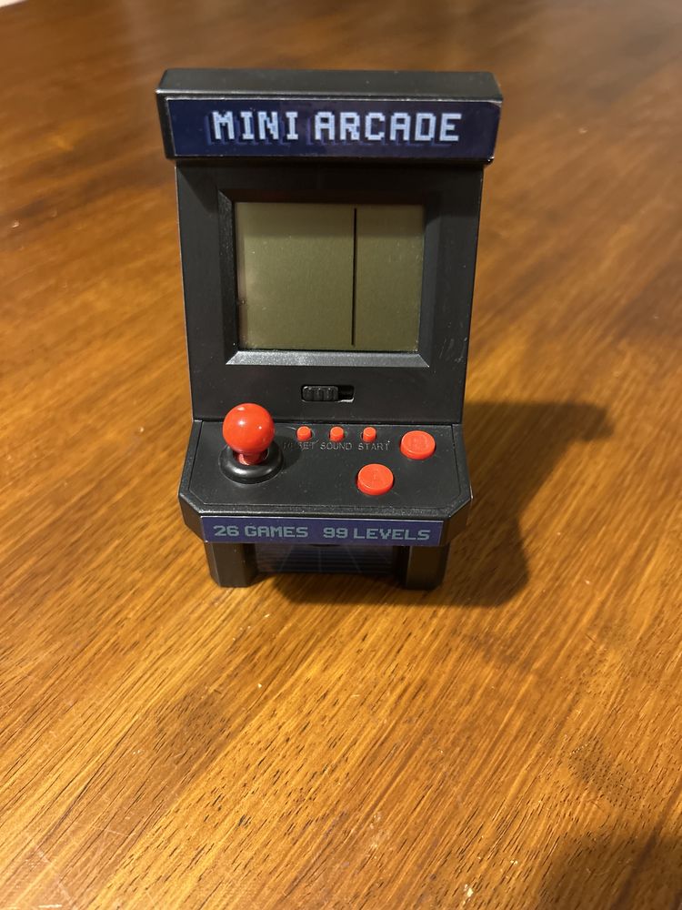 Mini Arcade 26 gry z 99 poziomami