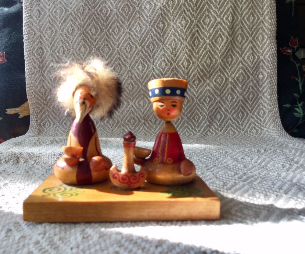 Сувенир ссср Супруги деревянная композиция 70-е лак эмаль мех