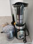 Blender kielichowy z akcesoriami DUKA Bosse 1500 ml czarny