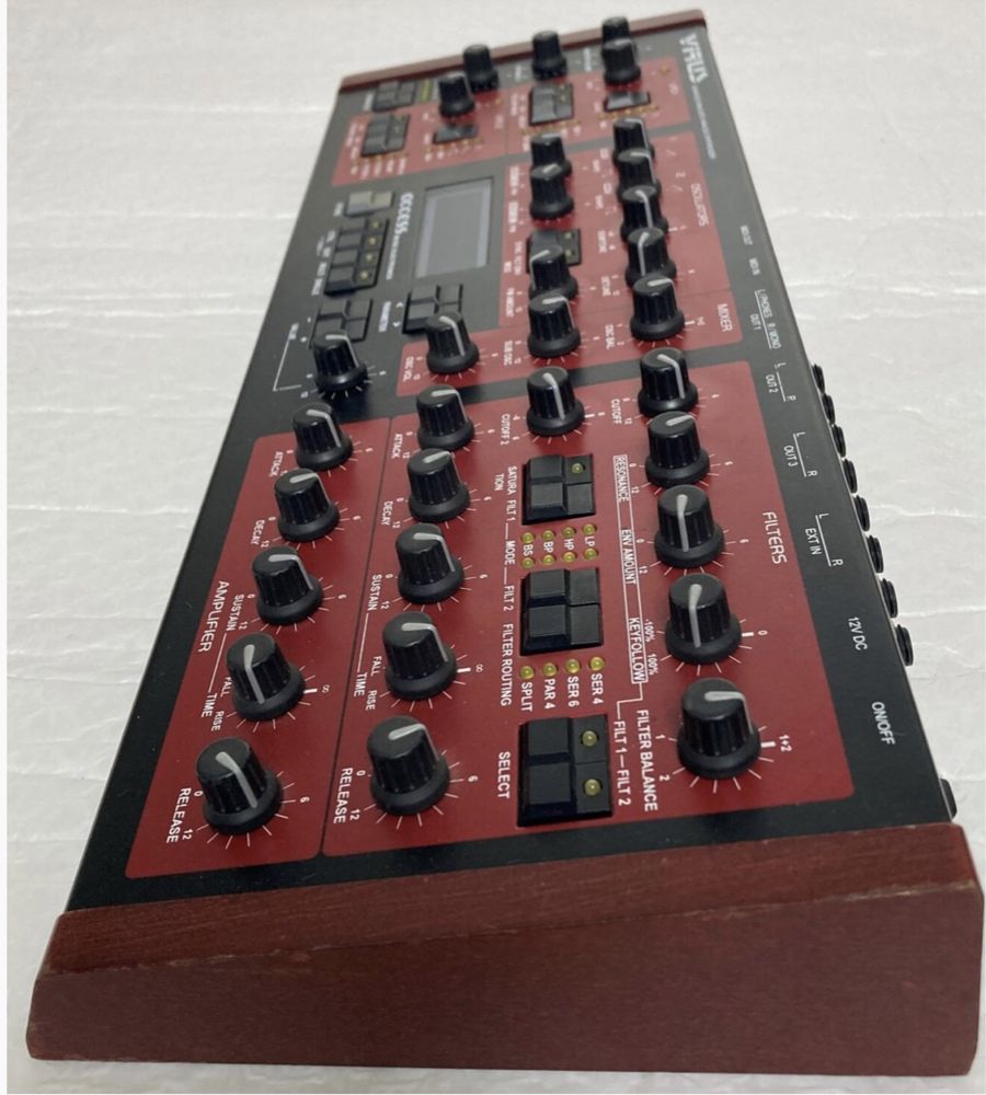 Access virus A synth vintage