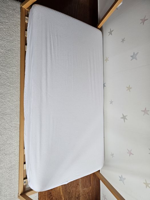 Cama MONTESSORI para criança