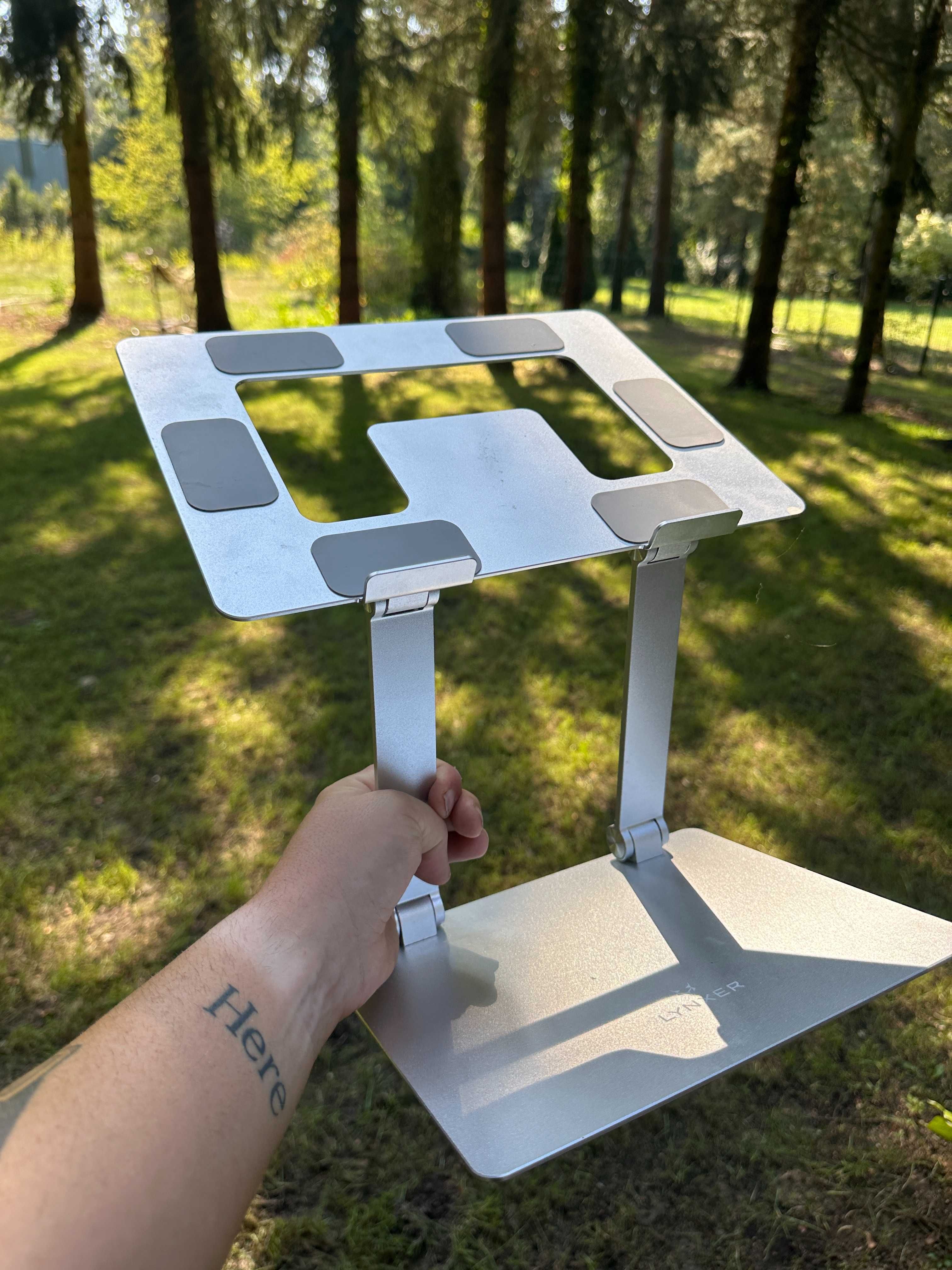 Składana podstawka pod laptopa - metal - lynxer