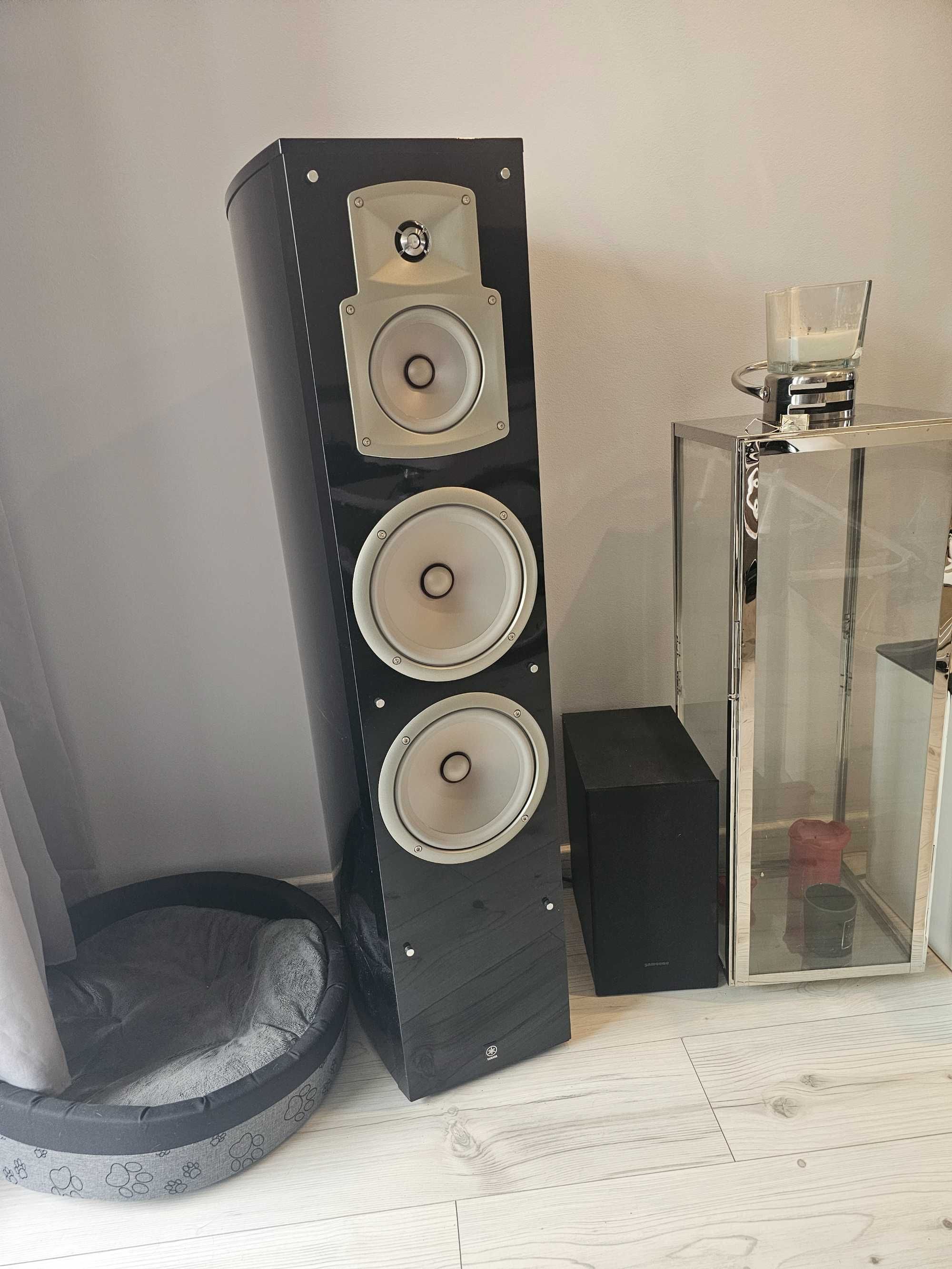 Kolumny Yamaha NS 777 plus wzmacniacz Onkyo TX 8220