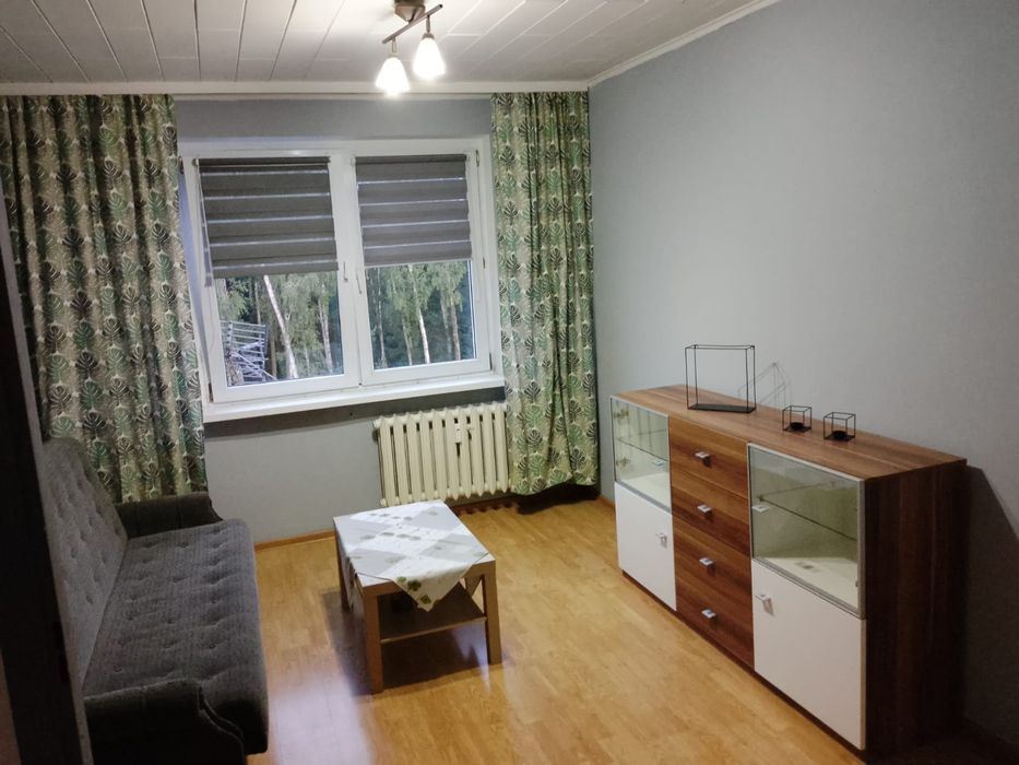 Sprzedam b. ciche mieszkanie Jaworzno ul. Szczakowska 4 czynsz 380 zł