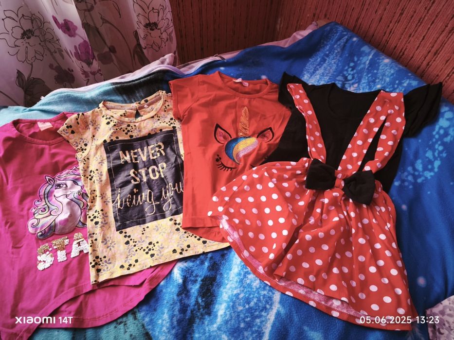 Одяг на дівчину 4-5 років пакетом