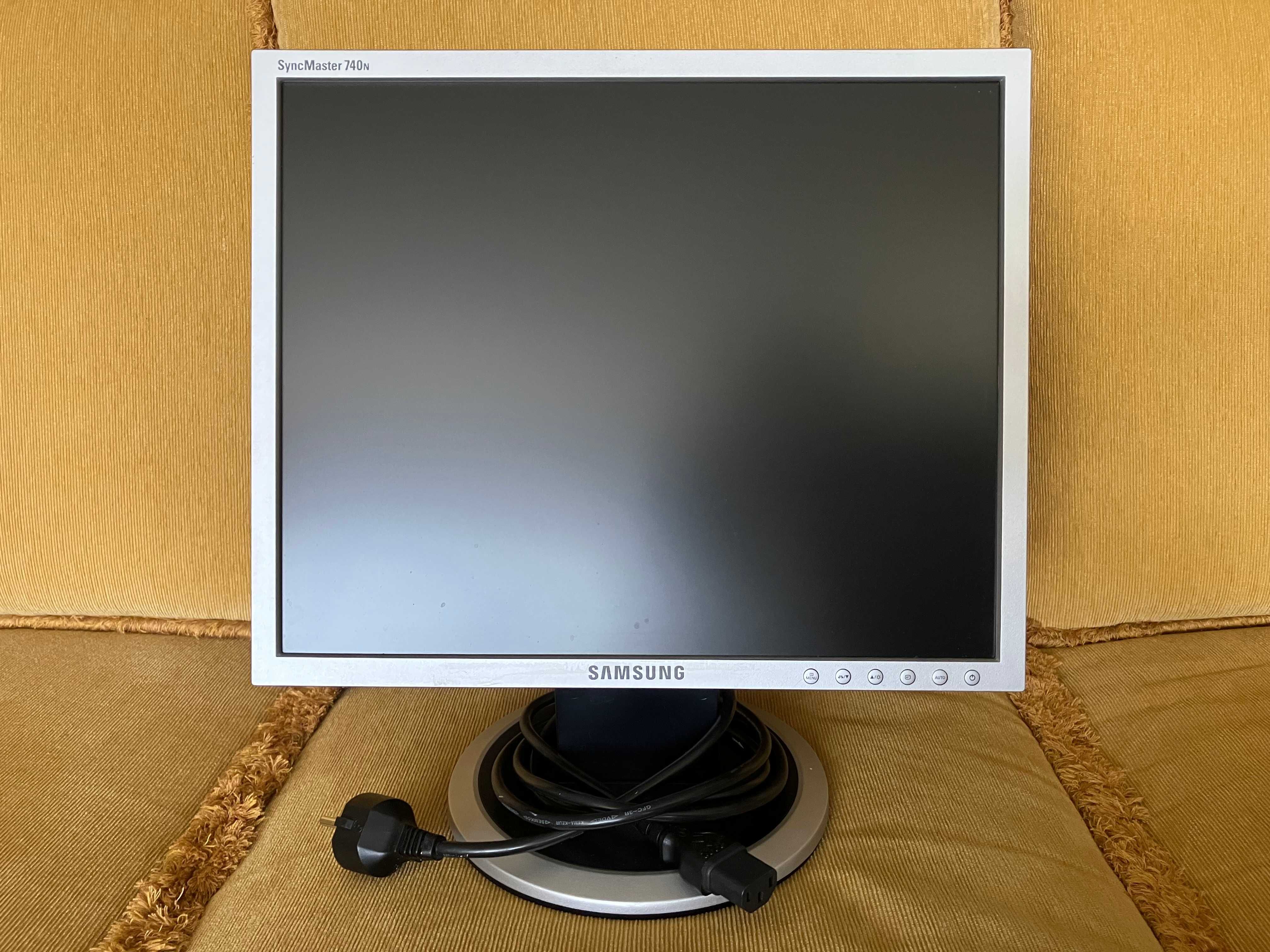 Monitor Samsung 740N