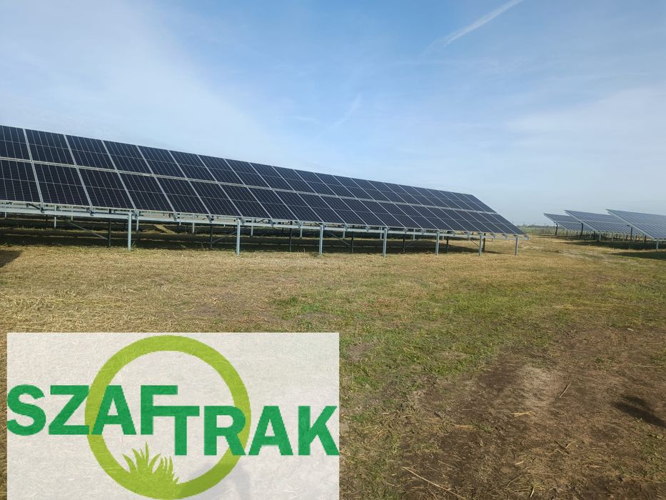 Koszenie trawy farm fotowoltaicznych paneli nieużytków