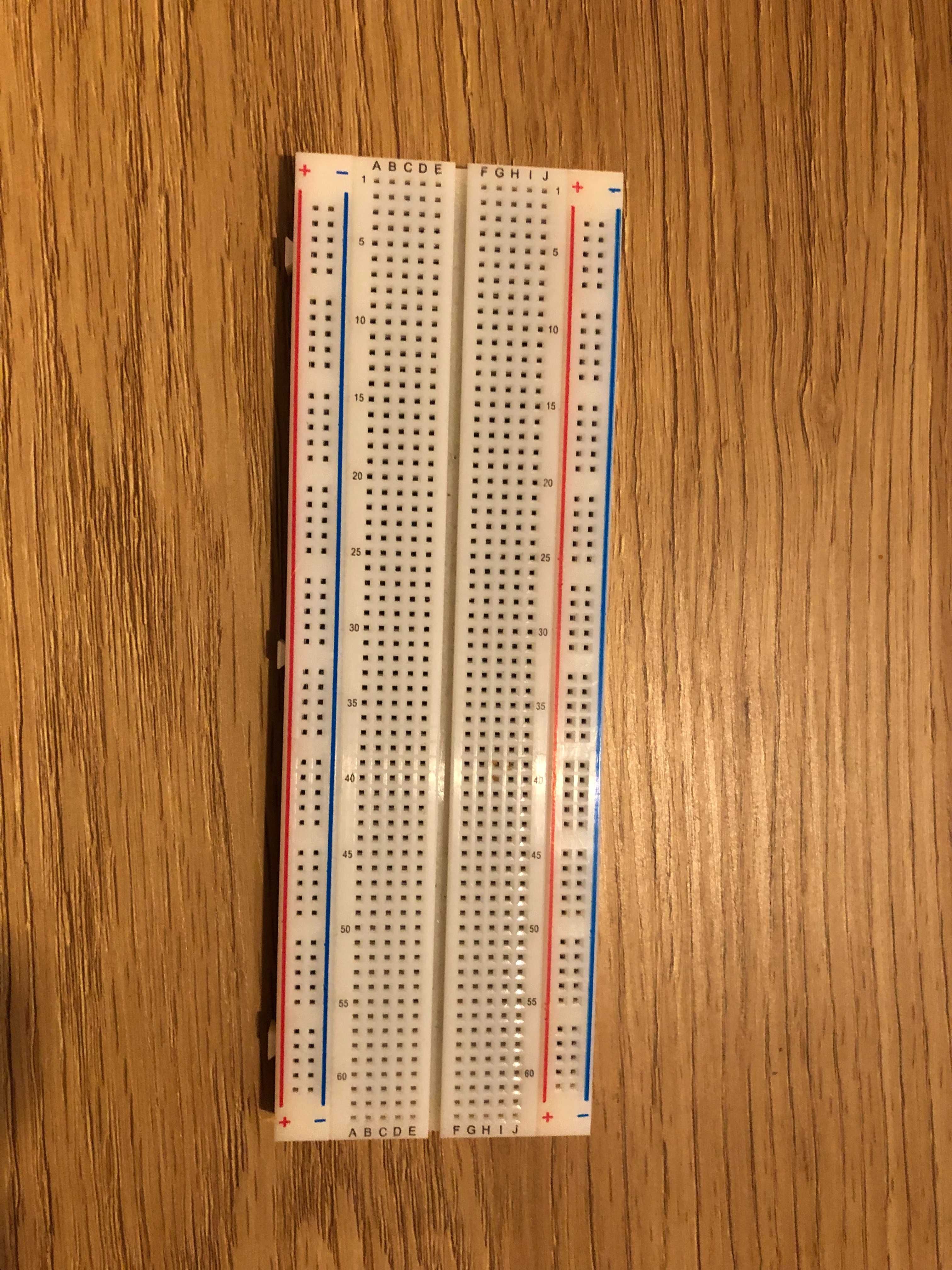Oryginalne Arduino MEGA 2560 plus akcesoria