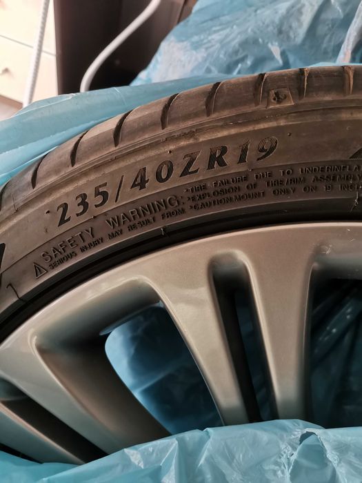 Koła 19'  5/105 z oponami letnimi i alufelgami do Opla