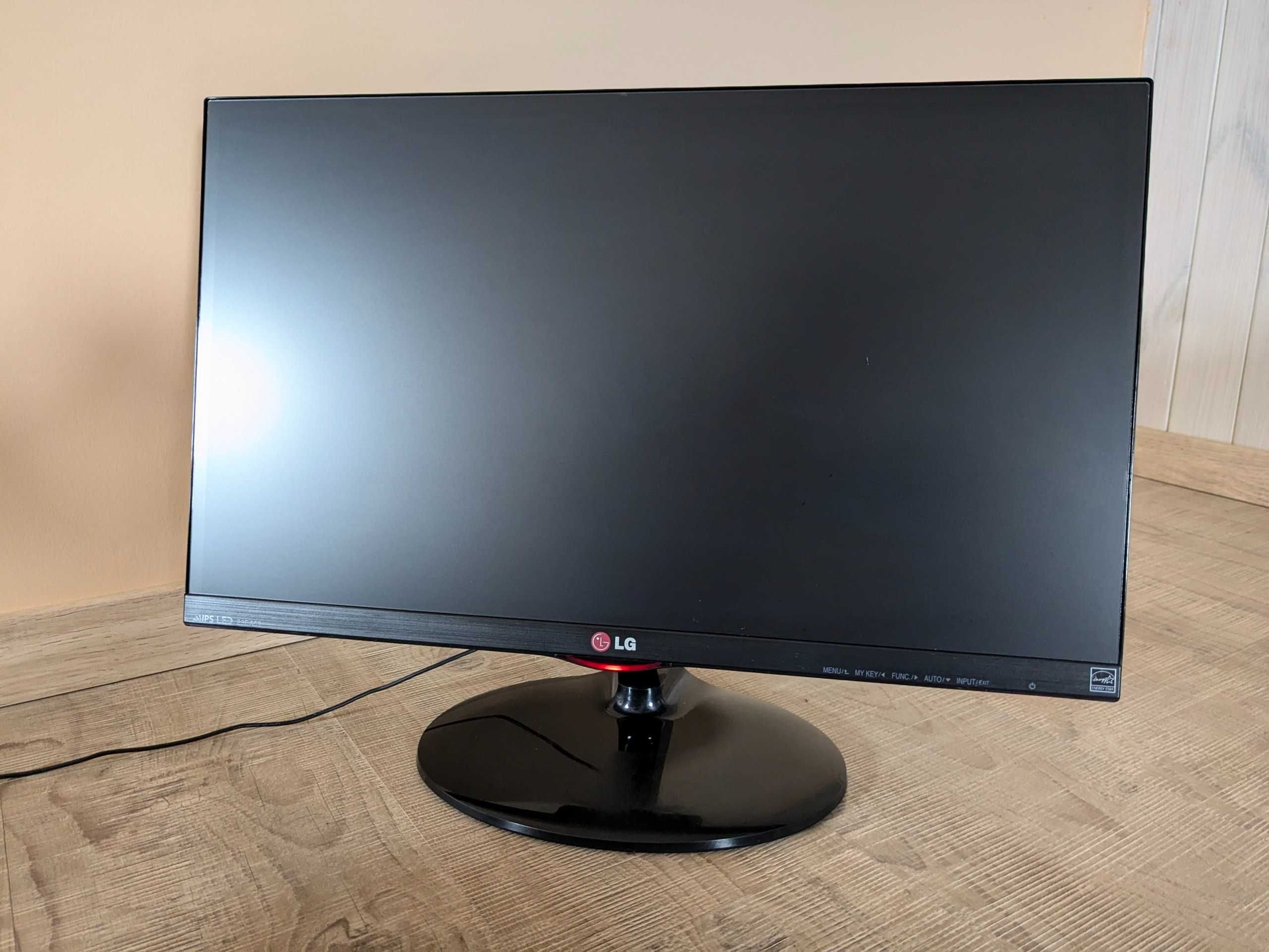 Монітор LG 23EA63V-P з розбитою матрицею