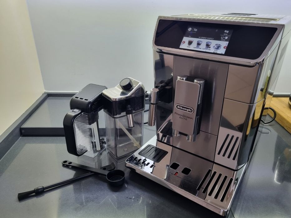 Ekspres Delonghi PrimaDonna Elitte ECAM 650.75.MS