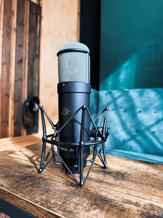 Mikrofon Sphere DLX Universal Audio.