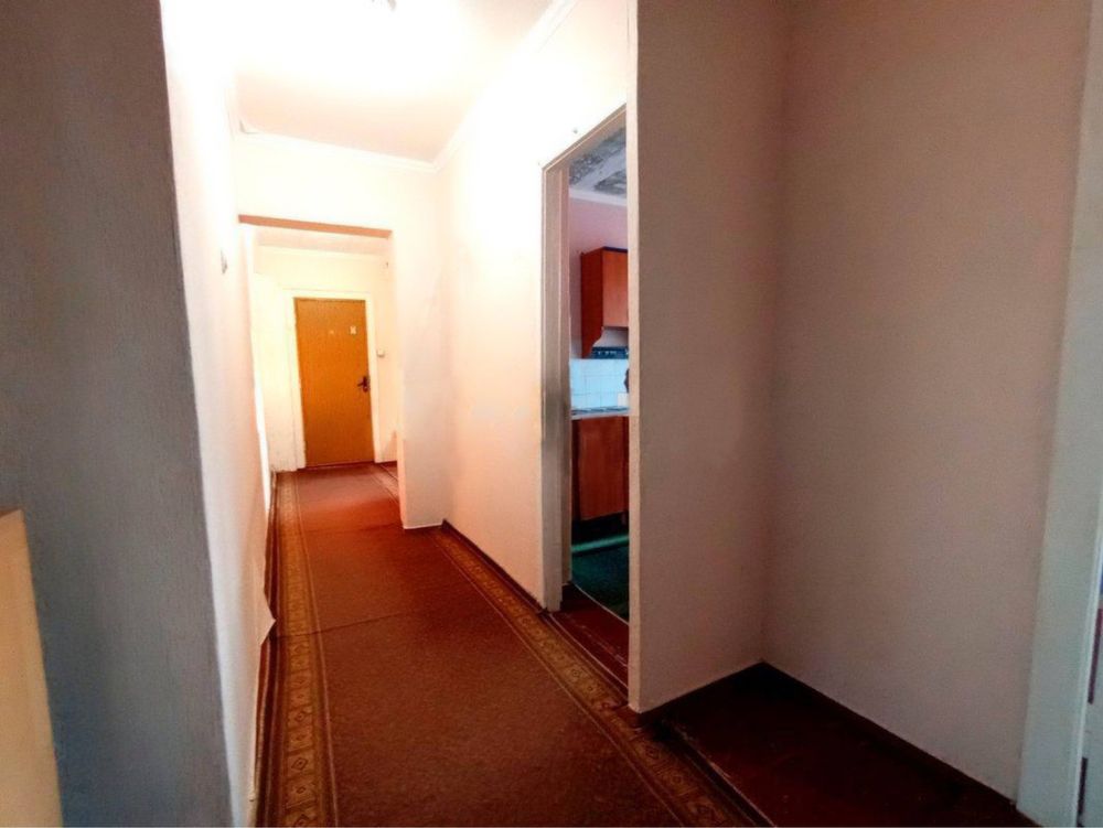 Срочно продам 3-х комнатную квартиру в Теплодаре 70 кв. м.!