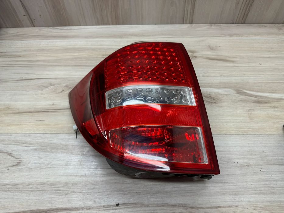 LAMPA TYŁ TYLNA LEWA KIA CEED I LIFT KOMBI