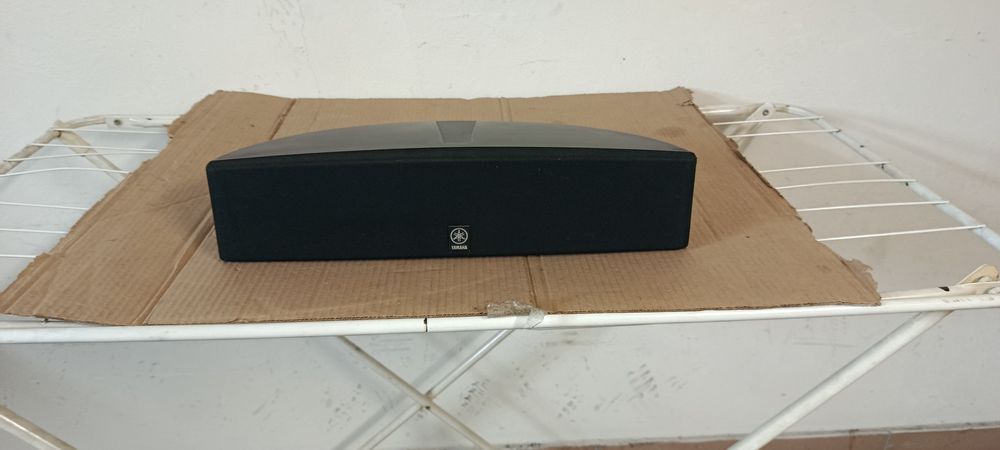 Głośnik centralny Yamaha NS 103