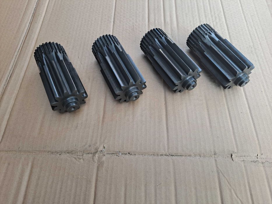 Wałek centralny przekładni paszowóz STRAUTMANN