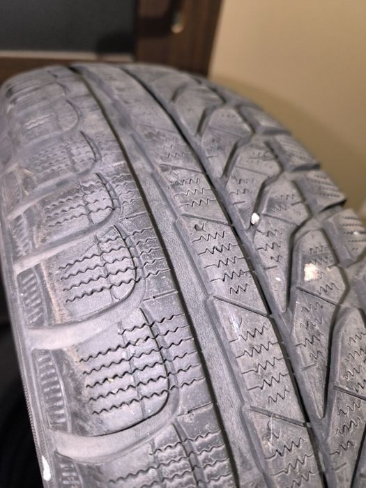 Opony zimowe Dunlop 195/65/R15 Garażowane