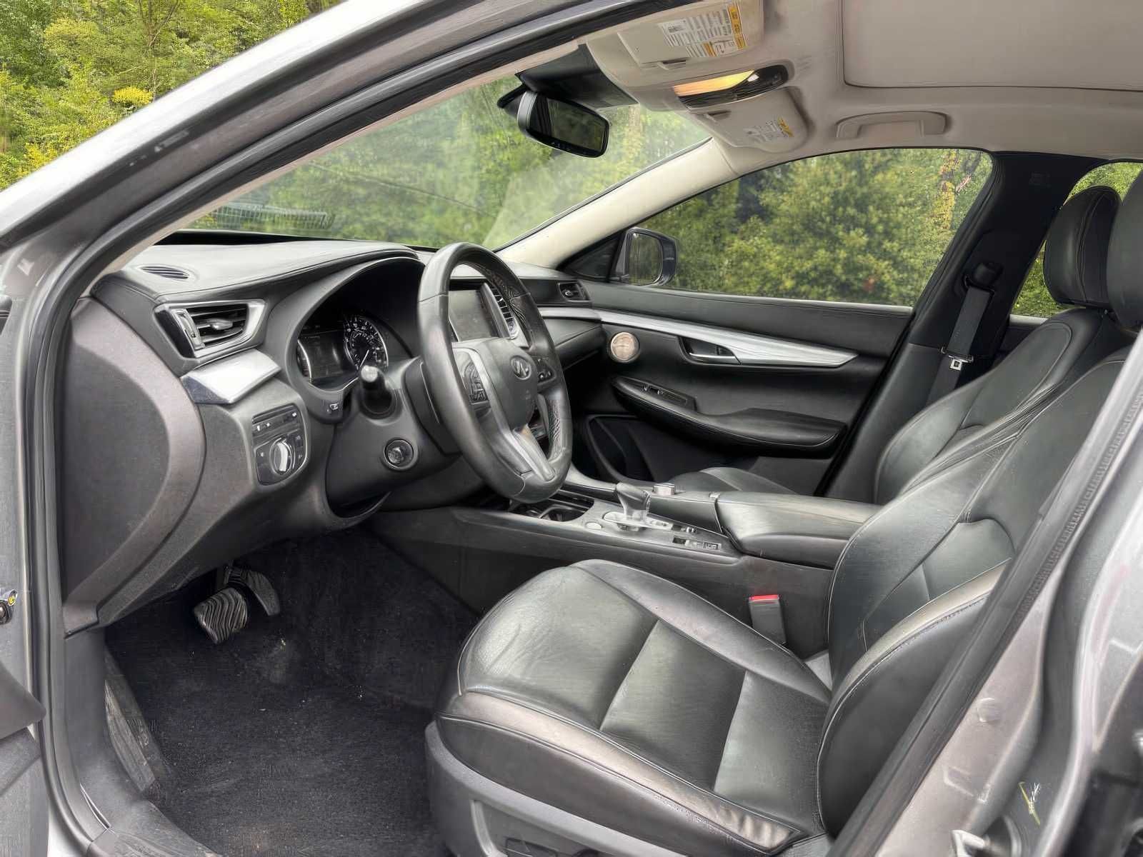 2019 Infiniti QX50 Essential