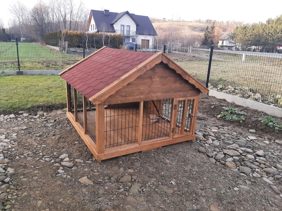 Kojec dla psa drewniany