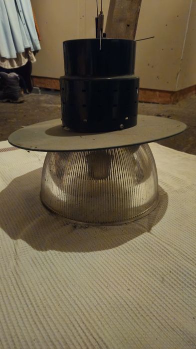 Sprzedaję lampy robocze