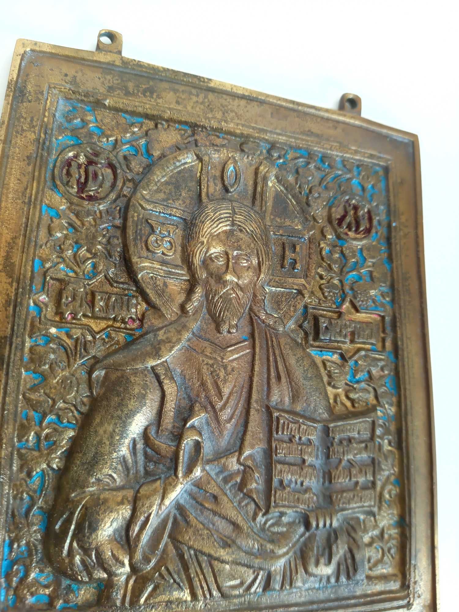 Ikona prawosławna z wizerunkiem Jezusa Chrystusa Pantokratora. Emalia.