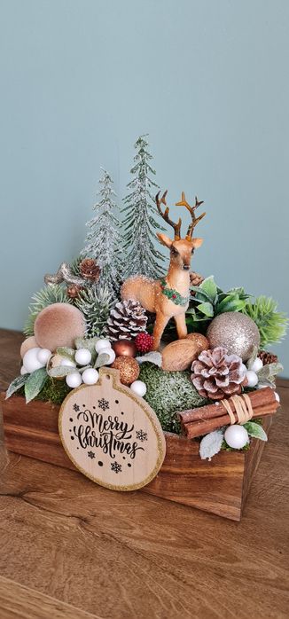 Jelonek stroik Dekoracja Bożonarodzeniowa