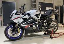 Honda cbr 600 f4i sport czesci pc35 owiewka wydech silnik zegary moduł