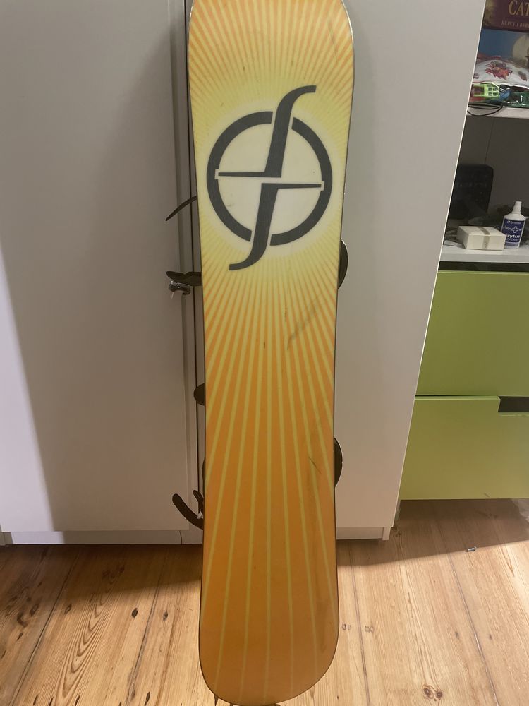 Komplet Snowboardowy dla nastolatka 135 cm