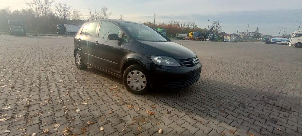 Volkswagen golf 5 Plus  klima 2006r 1,4mpi benzyna