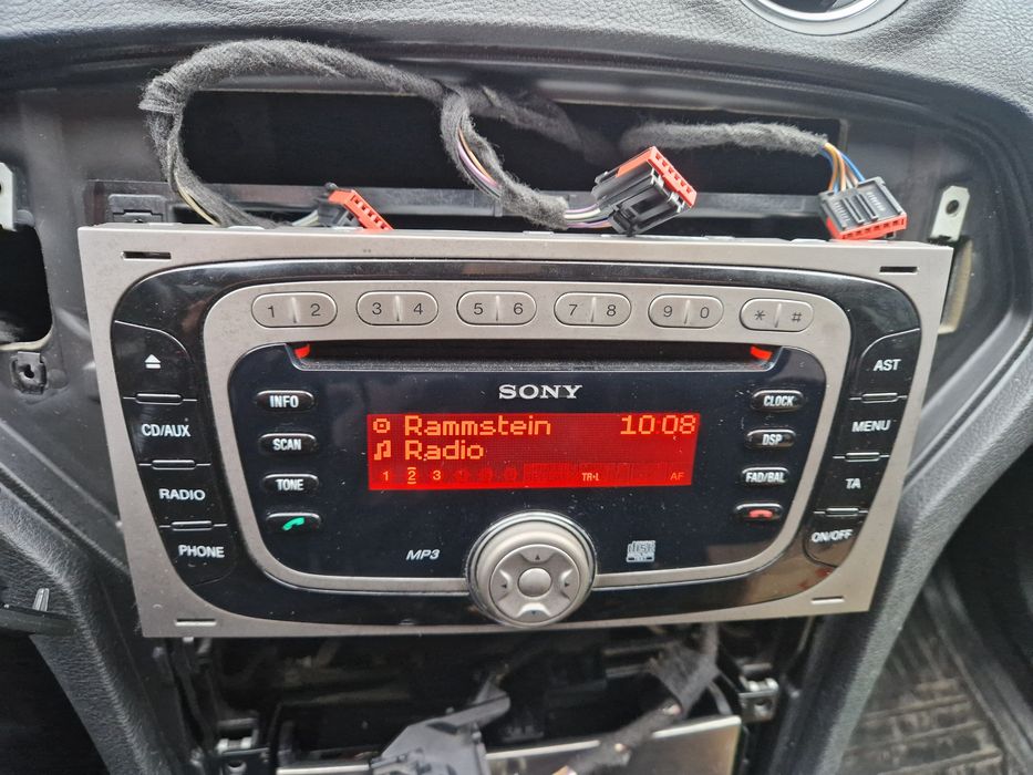 Магнітола Sony, Ford Kuga 2011р
