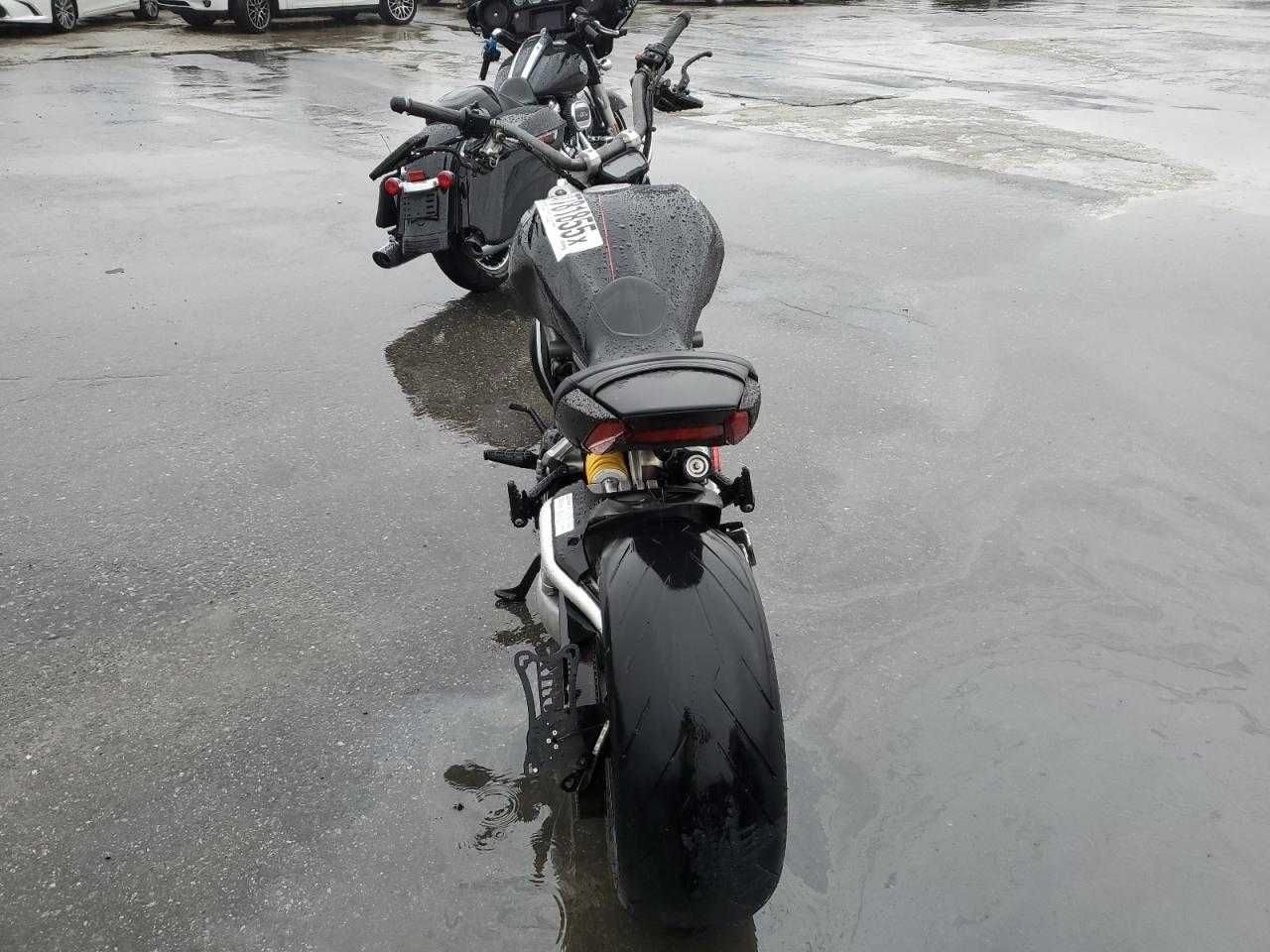 Ducati Xdiavel 2021 - uszkodzony