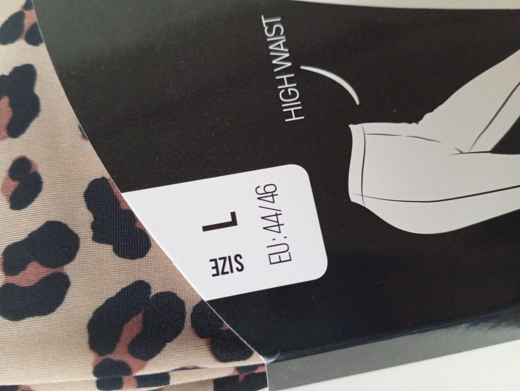 Dwie pary nowych leginsów - 44/46.