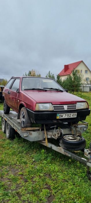 Автомобіль ваз 2108 lada vaz восьмерка 1.3 1988 вісімка машина жигуль