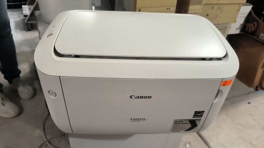 Принтери Canon i-sensys LBP6030 чистий друк