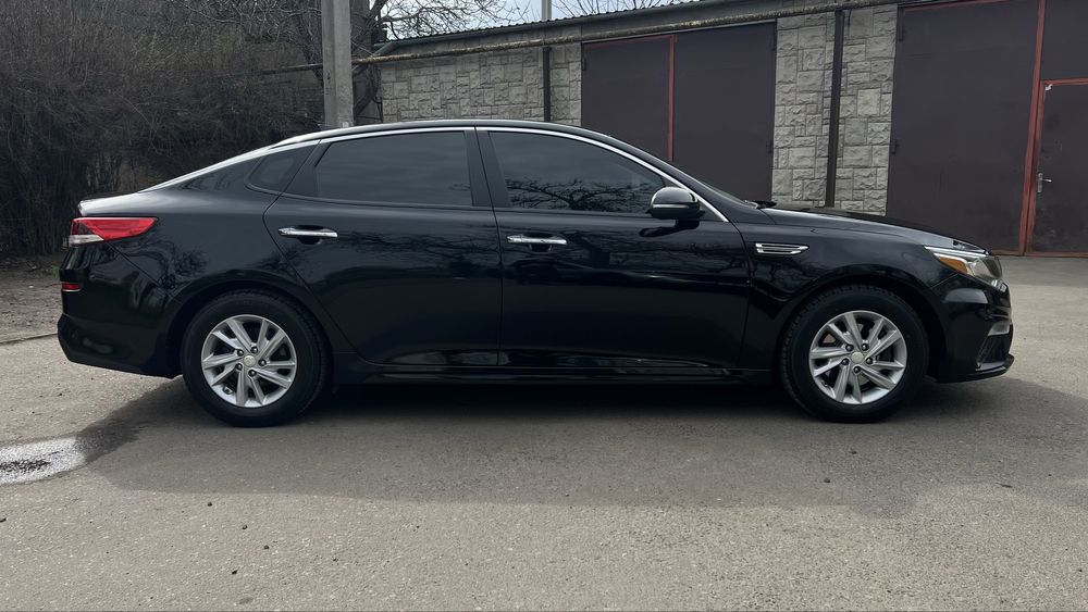 Kia optima знаходиться в Одесі
