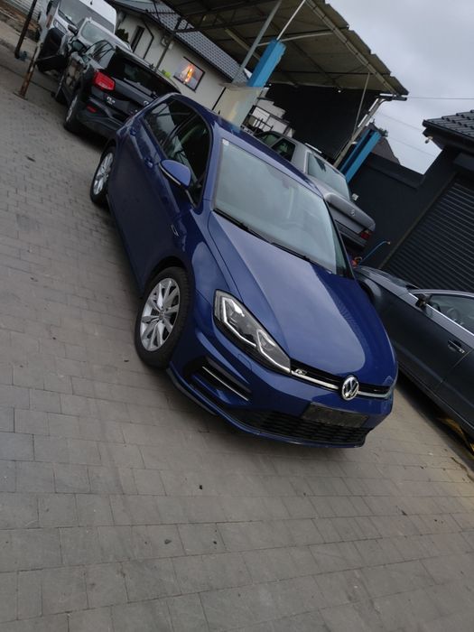 Wynajem wypożyczalnia samochodów