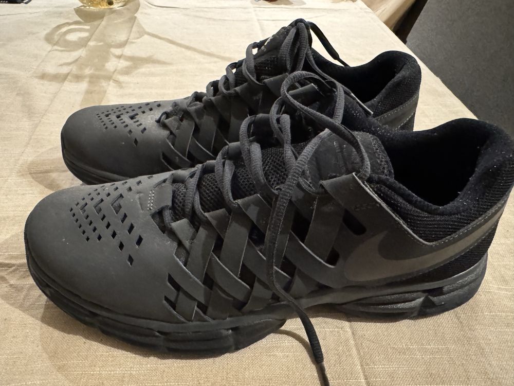 Nike lunar fingertrap impec
