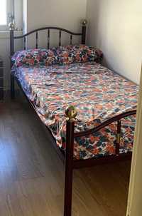 Vendo cama de solteiro